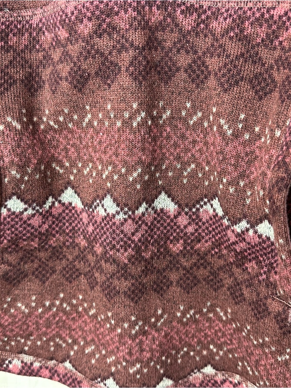 The North Face Women's Maroon Patterned Half-Zip Hoodie Fleece Sweater - Picture 5 of 10